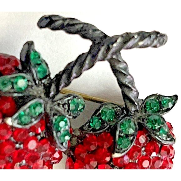 Weiss Strawberry Lapel Brooch Pin Vintage - Picture 11 of 12
